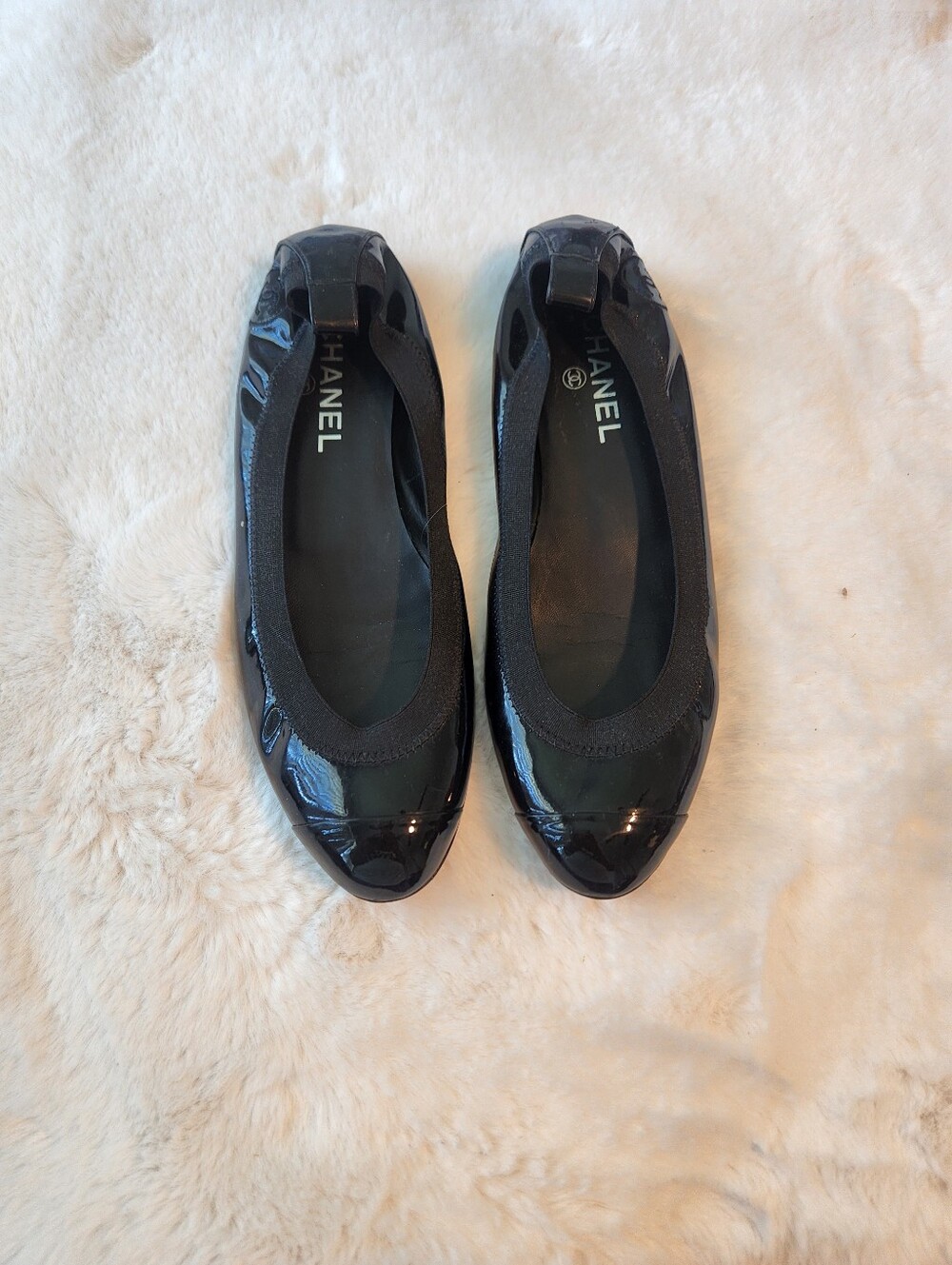 Chanel Black Patent Leather Ballerina Flats